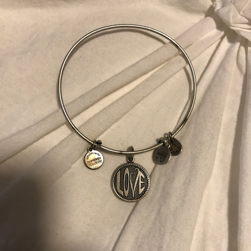 alex and ani bracelet